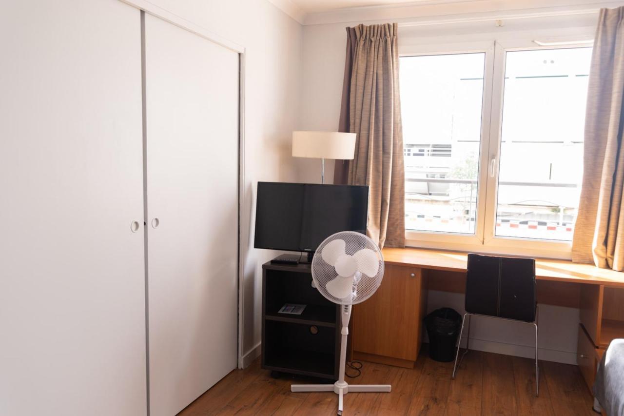 Confortable Apartment Near Porte De Versailles Issy-les-Moulineaux Exterior foto